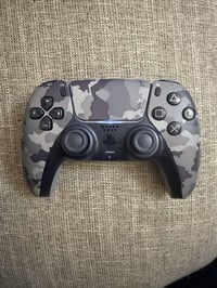 بلي فايف • مستخدم قليل • توصيل