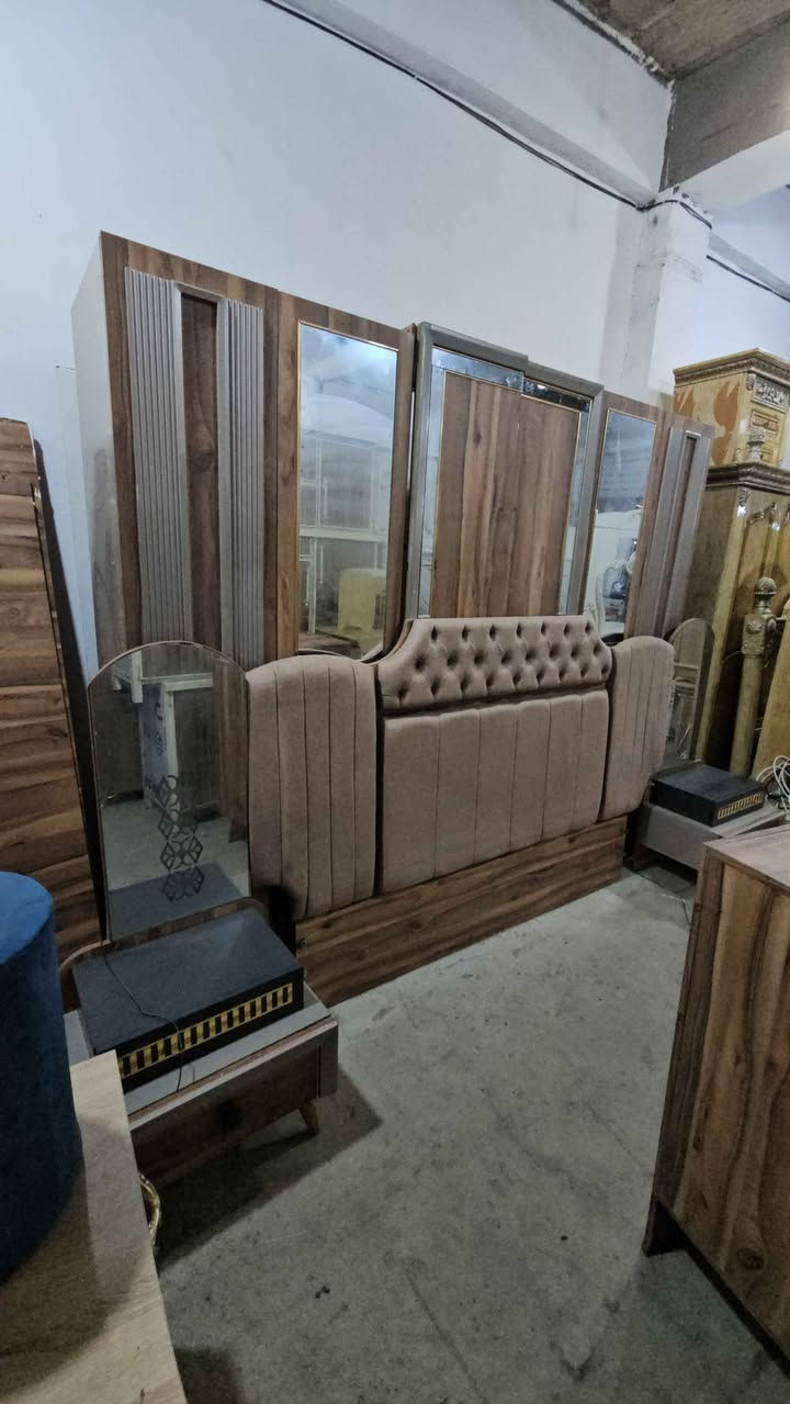 معرض اياد ويوسف غرفه نوم ثمان قطع سعره 700 ويشد وين نقل》***********》***********》 كركوك, العراق
