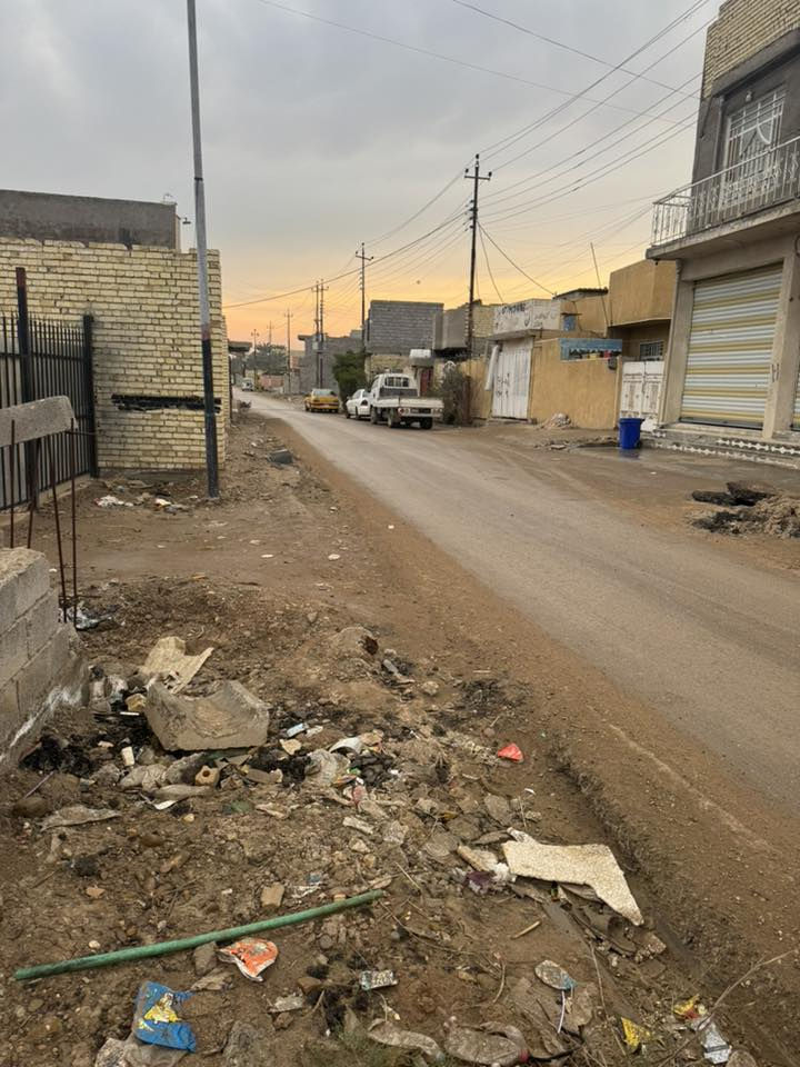 السلام عليكم قطعه ارض زرعي الشعب السريدات المربع الثالث قرب السده مساحه 130بيه رفت خدمات كامله ماء مجاري كهرباء تبليط سند 25بناء مفتوح على شارع عام وجه 10ونزال 13السعر 28مليون قرار محكمه ***********
