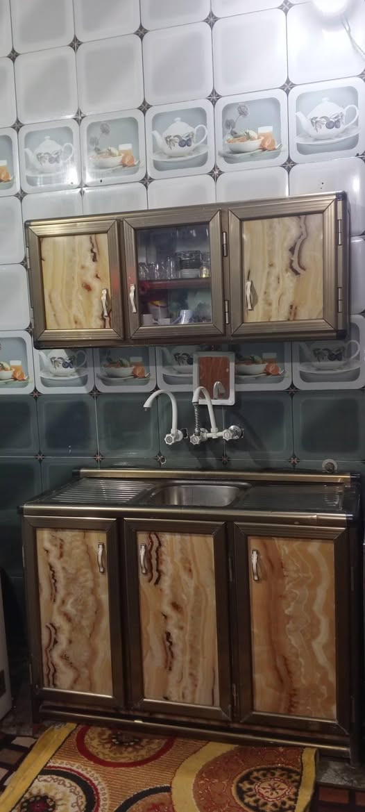 السلام عليكم ورحمة الله وبركاته كاونتر للبيع نضيف كل ضرر مابي للاستفسار خاص أو اتصل  على هذا الرقم ***********
