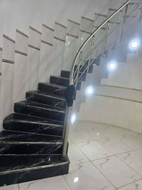 الكوت الجديدة • ٢٠٠م • بناء حديث ٢٠٢٥