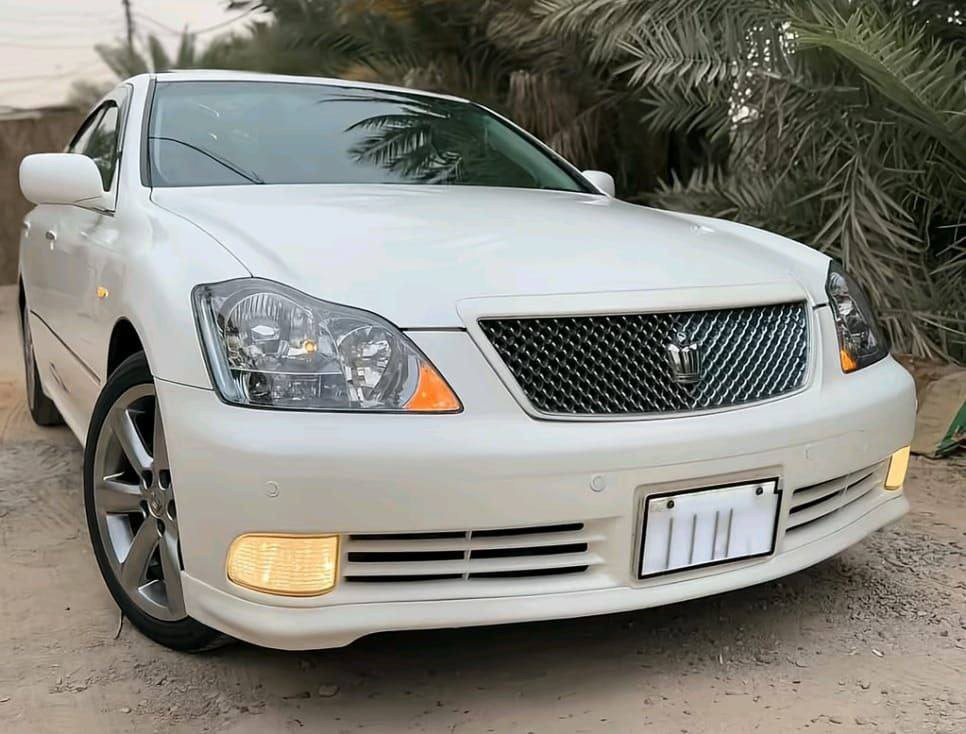 السلام عليكم ورحمة الله وبركاته
شاهينه كروان اربع دكم فول2006 ادوات ادوات هسه تسجيل مفتوح كبل تسجل بوجهك 
مواصفات 
1اربع دكم 
2بيه نظام الاسبورت الرياضي 
3تبريد ثلج قطعتين ❄️
4بيه لحيات رياضي بل كامل 
5كراسي كهرباء 
6بيه فتحه سقف 
7ويل نجمه حته الاسبير 
8بيه منضومه زنون الاصليه 
9بك لايت قرص 
10بيه ارقام بس هسه تسجيل مفتوح كبل تسجل بوجهك
11تحكم ستيرن 
سعر 90مجال قليل عيني اسعر ما يعجبك اعبر تسجيل موجود تسجل سياره صير صولي ستفسار *********** بصره
