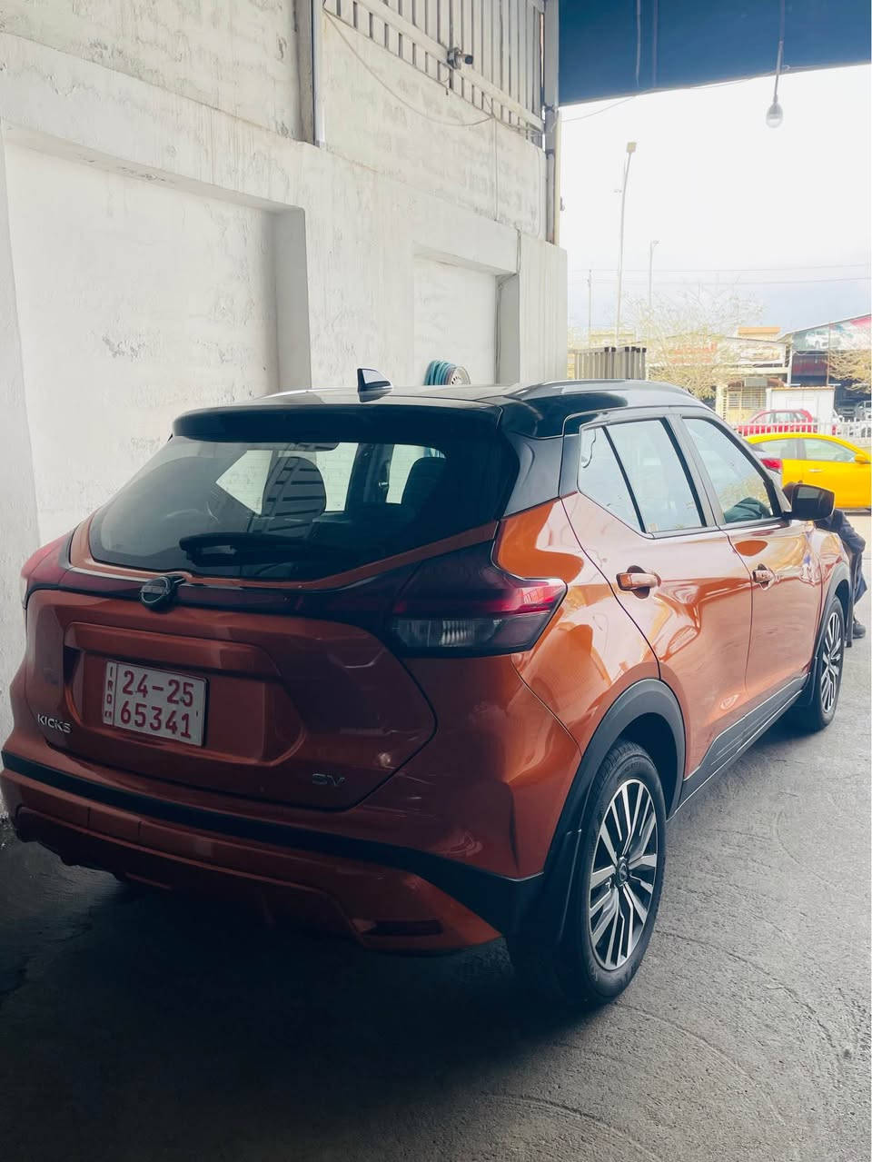 مه لاحضه تم تنزيل سعر من 135 الي 128
بداعي لسه فر له جادين فقط
بدون دواخل بدون شه واصي بدون تبديل  
صبغ نص بونيد  ابيع به سعر صبغ بونيد ايرباك راجع سستم
موصفات سياره SV معروف 
لون سياره مش مشي لون مميز سكف اسوت
بصمت ابواب /بصمت تشغيل /تشغيل عن بعد/ردار امامي خلفي جانبي/كامره حساس خلفي/ شاشه /
عنوان سياره كركوك 
شراي يتصل 
*********** كركوك, العراق
