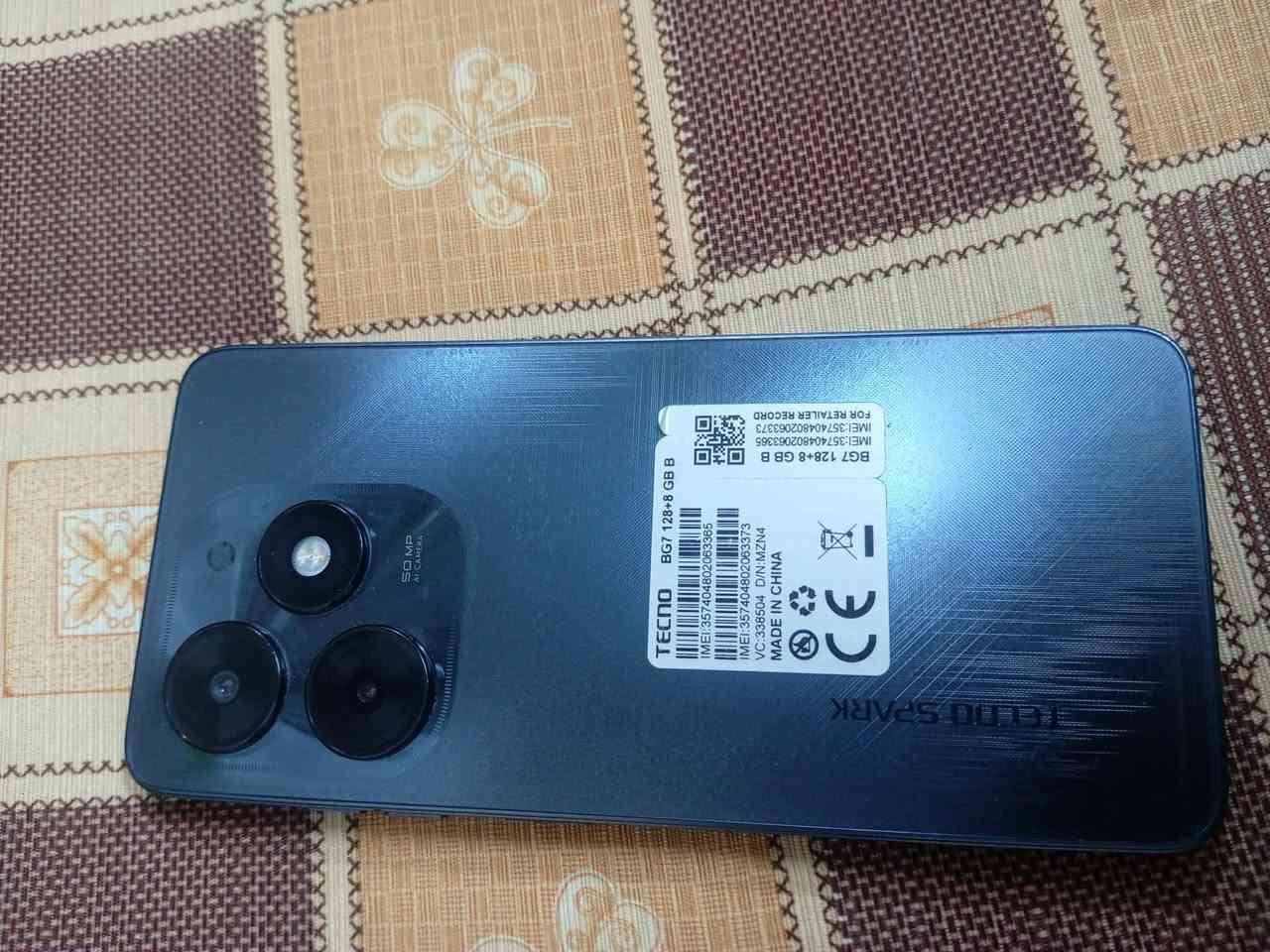 للبيع
TECNO SPARK 20 C
جهاز نضيف شرط ما مفتوح 

ذاكرة 128 

رام 12

مكاني موصل حي الوحدة 

***********

