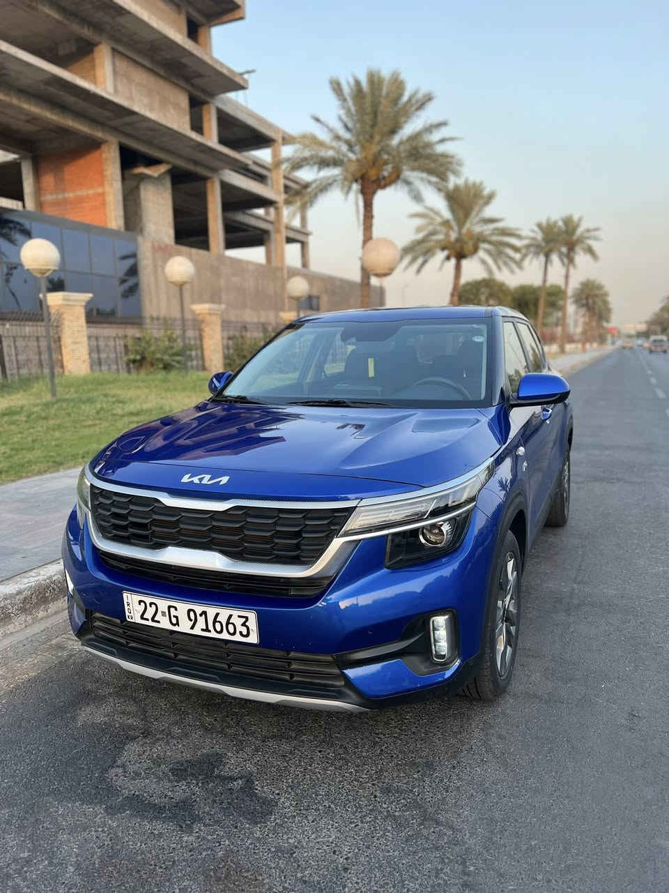 كيا سيليتوز ٢٠٢٢ وارد امريكي
سياره جديده ماشيه ٣٠ الف 
رقم اربيل باسمي تريد تحويل او وكاله 
بدون ايرباك بيه نص البنيد وجاملغ فقط
فور ويل 
مكان السياره بغداد الكراده 
السعر ١٤٨
***********

