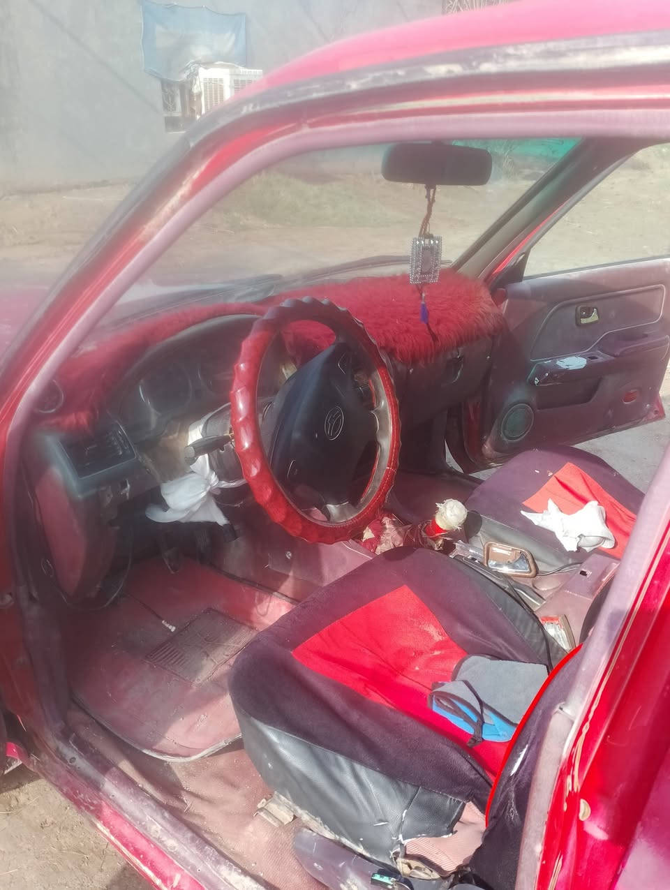 دير 2011 رقم مثنى سنويه صاقطه بشهر 11 عندي بيه وكاله مداور السعر 43 بيها مجال ***********
