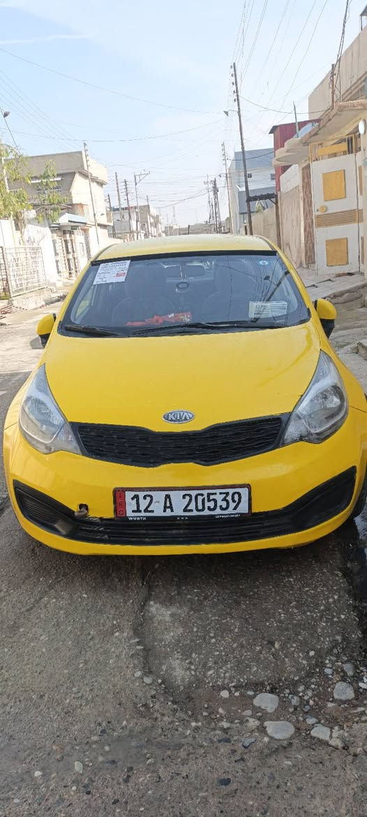 كية ريو.منغولي  موديل 2012 كابون بانزين بيها محرك وكير شرط قفاله مركزي هية غرامات صفر رقم دولي نينوى ضررها باب السايق فقط بدون دواخل السعر 75. وبيها مجال بسيط  0775443986 
***********
