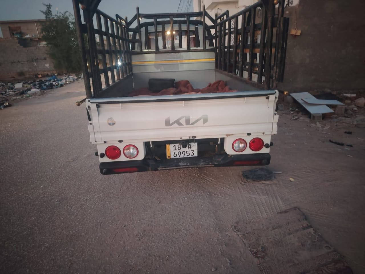 سلام عليكم كيه البيع موديل 25 مكفوله ماشيه 25 رقم بابل مكاني نجف شارع كربلاء سعر 162 وبيه مجال ***********
