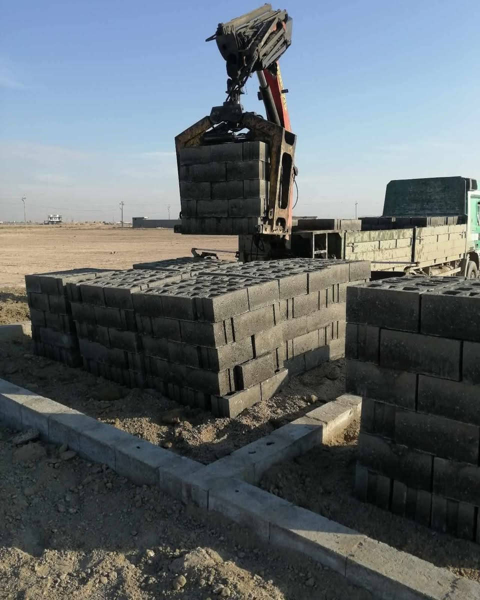 معمل بلوك  الفلوجه عن تجهيز  جميع أنواع  البلوك ..
الدرجة الأولى. .بكافة القياسات. .
20..
15 12 10
بأسعار  تنافسية. .
داخل  مدينة الفلوجه. .

..
شعارنا  الجوده والدقه  في الإنتاج. .
..
للاستفسار  الاتصال. .على الرقم الخاص ..
***********   ومن الله التوفيق يارب
