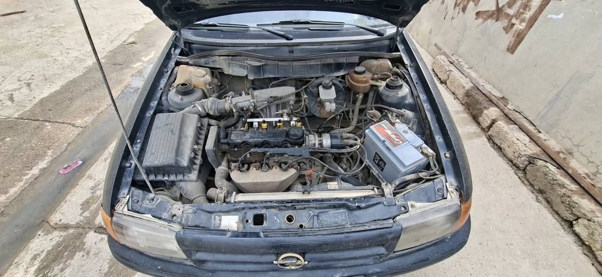 سلام عليكم للبيع استرا ستيشن رقم جديد سنوية لي 2030 محرك 16 شرط بس بي حس كمشفت 40 وبي مجال ***********
