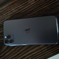 ايفون 11 برو ماكس • ٥١٢ • بطارية ١٠٠