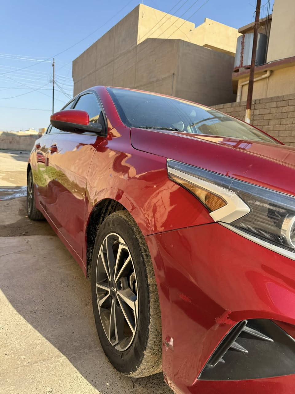 سلام عليكم  كيه فورتي مديل 23 امريكي الضرر مالها بنيد بدون دواخل شرط محرك 2000السياره بعدها منفيس ما مرقم يحقله يسجلها كل محافضات العراق  ***********
