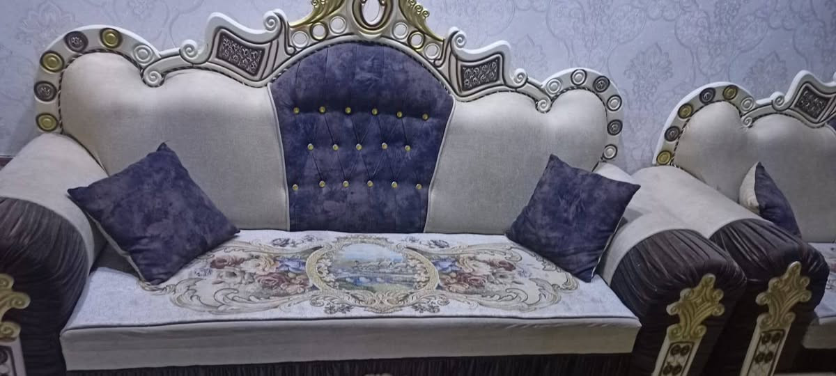 طخم البيع سعر 700 بيه مجال طخم كلش نضيف انضف من تصوير العلوان ناصريه مركز


**إذا كنت صاحب هذا الإعلان وتريد حذفه لأي سبب، رجاءا أرسل رسالة إلى الدعم الفني**