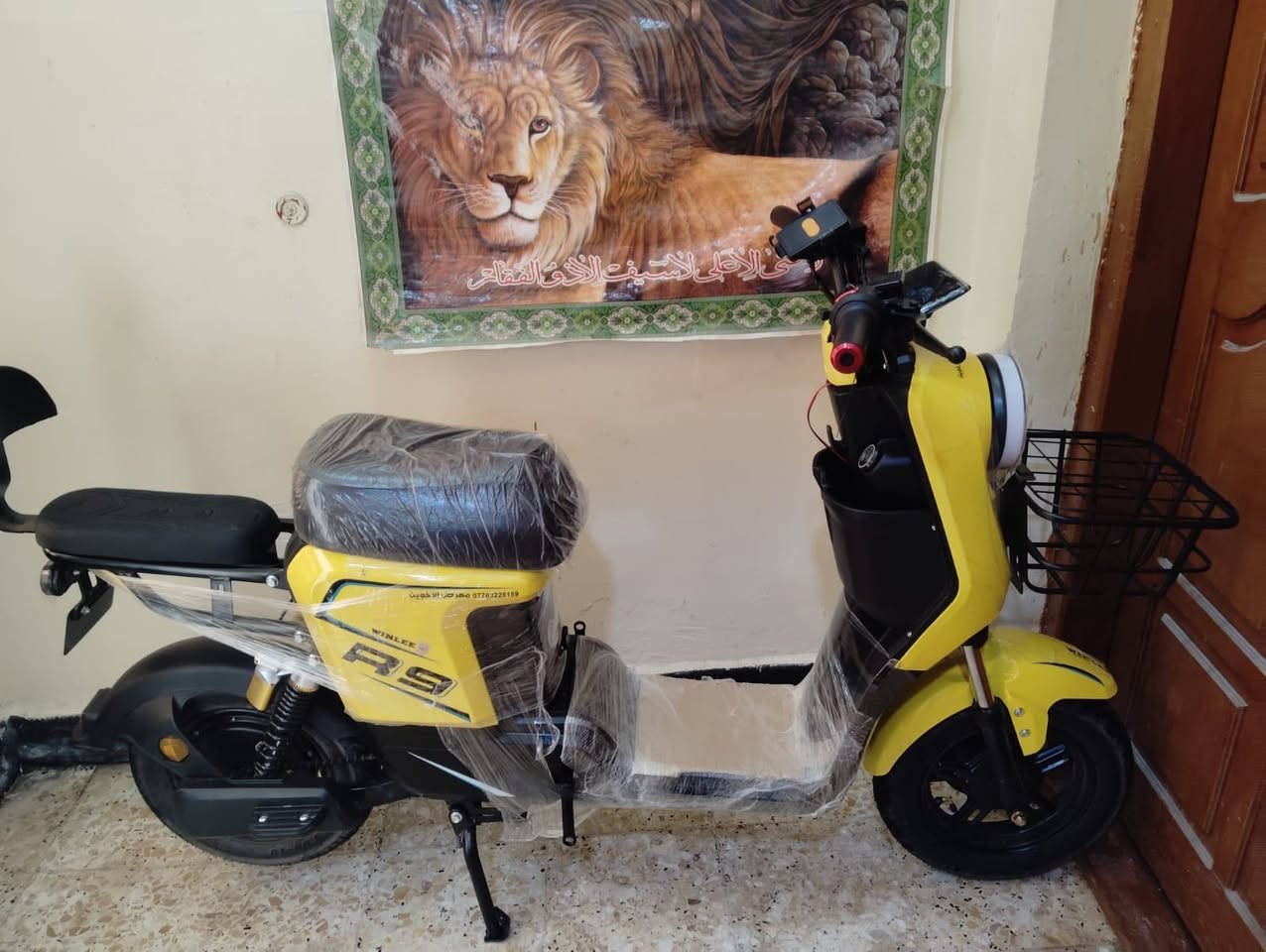 دراجه R9للبيع مديل 2025 دراجه نضيفه حجم بطاريات 22 امبير الشراي يراسلني  ***********
