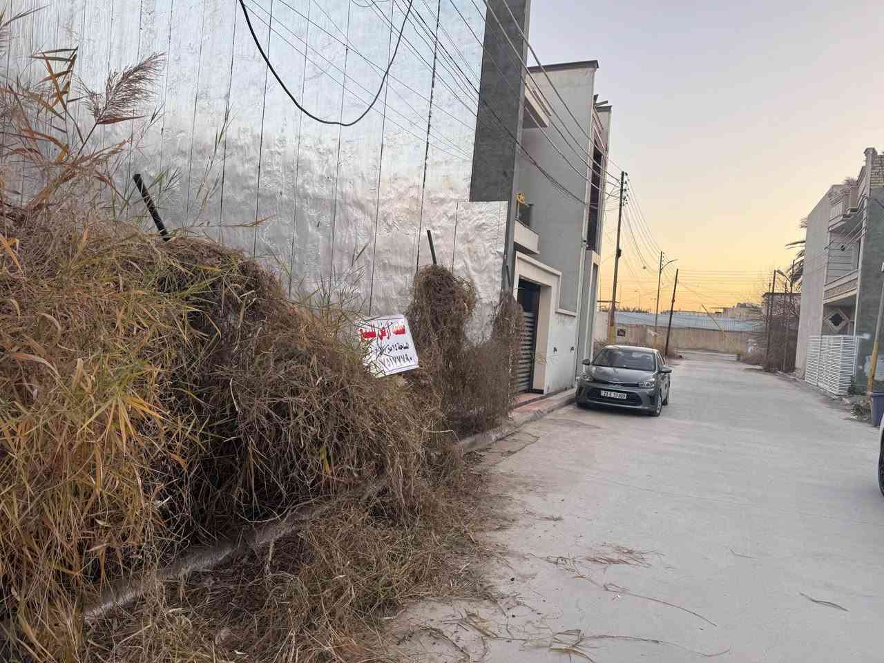 سلام عليكم 
قطعة ارض طابو زراعي سند ٢٥ بأسمي 
مساحة الارض ٧٥ متر الواجهة ٥ متر 
الموقع بغداد سبع ابكار مقابل الجامعة العراقية 
المنطقة كاملة الخدمات 
ماء 
كهرباء 
مجاري 
تبليط 
ارصفة 
خدمات كاملة 
السعر ١١٠ مليون 
*********** بغداد, العراق
