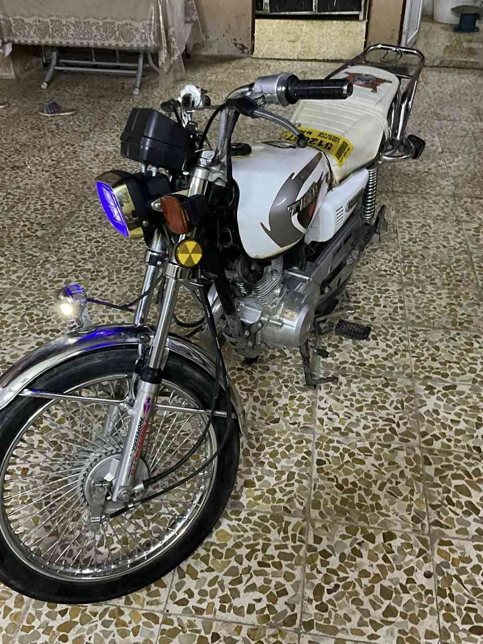 سلام عليكم.مطور 2020 مطور جديد شرط قبق فيلس ما مفتوح
باب2: ويرمنيه كامله تايات جديده مكينه خرسه كليجا المكان جانب الايمن حي زنجلي 
سعر ٥٢٥ وبي مجال شي قليل ***********
