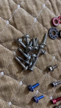 صفاكات سكنس كوسو وبراغي رياضي توصيل موجود اي استفسار خاص رقمي 07866898...