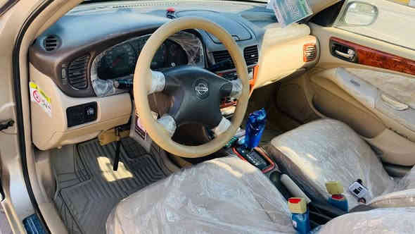 سلام عليكم للبيع 
نيسان سني 
موديل 2002
المواصفات⬇️
الون ذهبي 
محرك اسود
گير اوتماتيك بلاد
كلين كفاله عامه بس بيها شبر بل دوسه السايق
تدفئه تبريد 
رقم بغداد الجديد دولي  بسمي 
جام كهرباء 
كهربائيات حداده صدر كلها بلادي 
داخل ملكي مطعم بصاج 
بردات سلايد بل بطانه 
تخم تاير جديد 
وسبير ما نازل ابد.
السياره احلى من الصوره 
للاستفسار الاتصال 
***********
***********
سيد محمد المولى
@highlight
