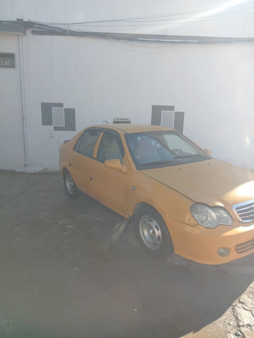 سيكي 2012 بدون ضرر كابون بانزين موجود سياره نضيفه بيها فقط تلقيطات معجون  وبيها أثر نفخ سنويه جديده 2028
هيئه وغرامه عليها كلهن 100 الف
السعر 45 وبيها مجال بسيط
الرقم ***********
شرط التحويل
