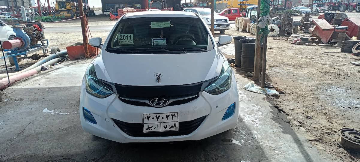 يا الله السلام عليكم للبيع سياره نوع هونداي النتره موديل 2011خليجي رقم اربيل سنويه نافذه تريد وكاله تحويل موجود السيارة تخم تاير امامي خلفي صدر جديد كهربائيات كله شغال وجاهز كير ومكينه مكفولات مكينه 1800مفتوحه السيارة كفاله من الصبغ بس الدوس بيهن صبغ والسياره بيه بارد ورصعات وبيه رصعات بل قماره قليل كلش مكان السياره واسط الزبيديه لاستفسار اتصال على الرقم التالي *********** السعر اتصل على الرقم
