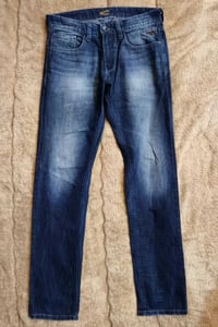 جينز كاميل • قطن ١٠٠٪ • خصر ٣١