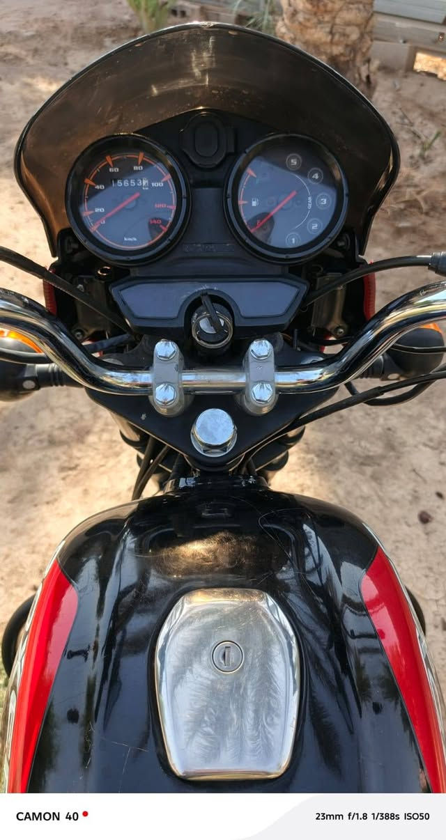 سلام عليكم دراجه بوكسر كلاسك مكفوله اوراق اصولي شرط الترقيم موديل 2021 شهر 12 /*********** مكاني بغداد زعفرانيه
