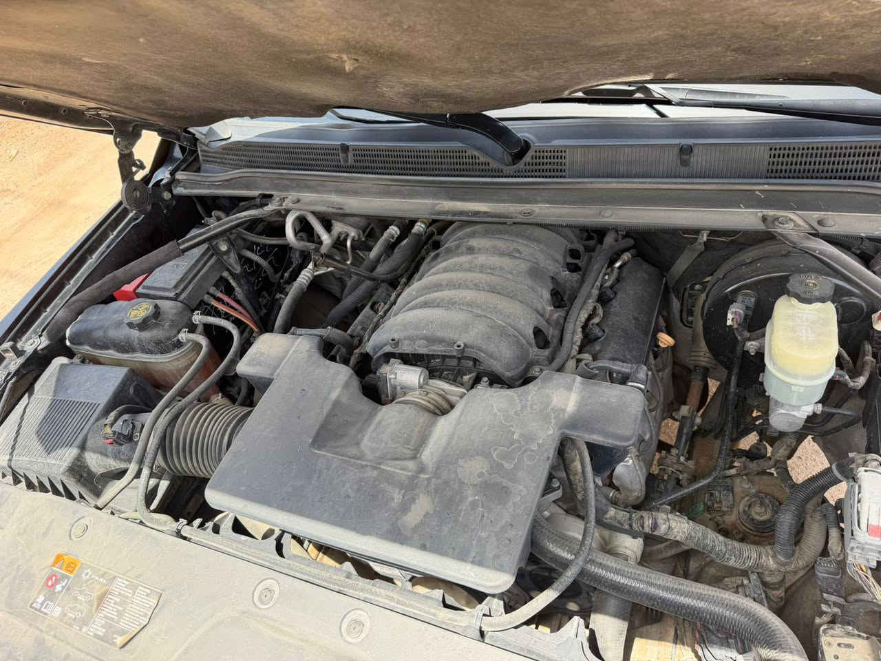 يوكن مديل 20 خليجيه ماشيه100الف مكفلوه ما عده بارد بالجملغات خفيف لدعاميات مصبوغات جماليه***********

