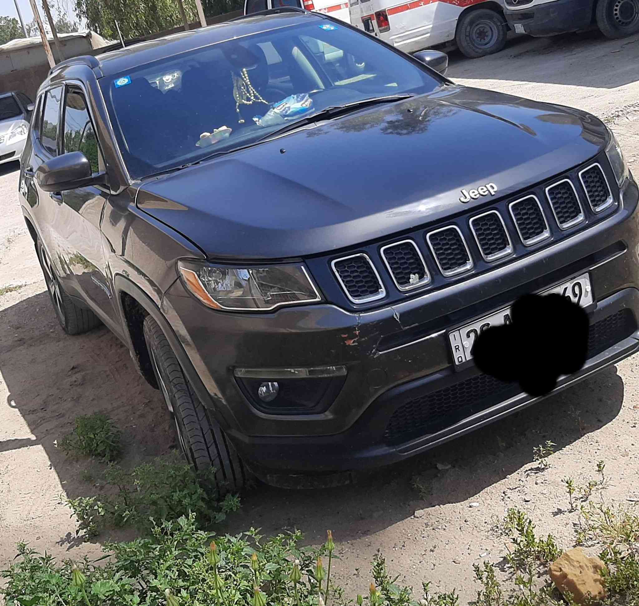 للبيع جيب كومباس  ٢٠٢٠
الضرر  بربع نيد  جاملخ الايمن مرفق بالسونار
العداد: ٣١ الف كيلو 
•تبريد قطعين امامي وخلفي
•شاشه السياره كبيره
•سايد بريك اوتو ودكمه
•تحكم ستيرن جهتين 
•مثبت سرعه كروس
•نضام ABS
بصمة
محرك ٢٤٠٠ اربعة سلندر
كاميرا خلفية
السعر المطلوب ١٣٥  ترهم مراوس بسيارة ٧ راكب مع الفرق

الاتصال على:***********   او ***********
