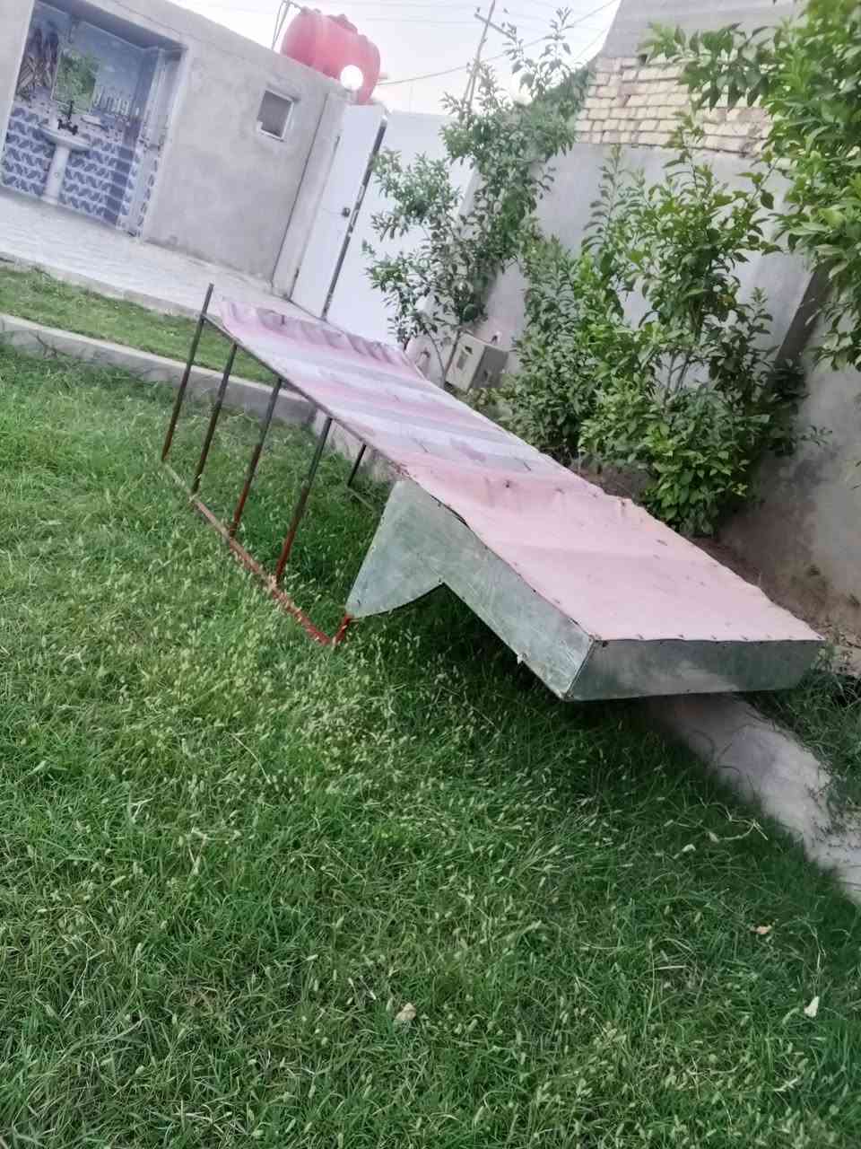 محجر لبيع ورديه خارج ‏‪***********
