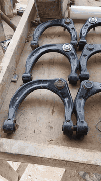 سلام عليكم
لايت سوناته مقدس 
بك لايت سوناته 
النترا مضلع 
كيجات (رونات) 
طبلات اعلى سوناته 
سستم كامل 
النترا مضلع 
و سوناته مقدس 
قفل باب سنتر لوك 
الشطرة حي الصناعي قرب سليم للميزانية مقابيل الحاج ابو عقيل للاطارات ملاحظة يتوفر فتح وشد جميع القطع
***********
