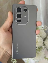 نوت ٥٠ برو بلس • استخدام قليل • شاحن لاسلكي