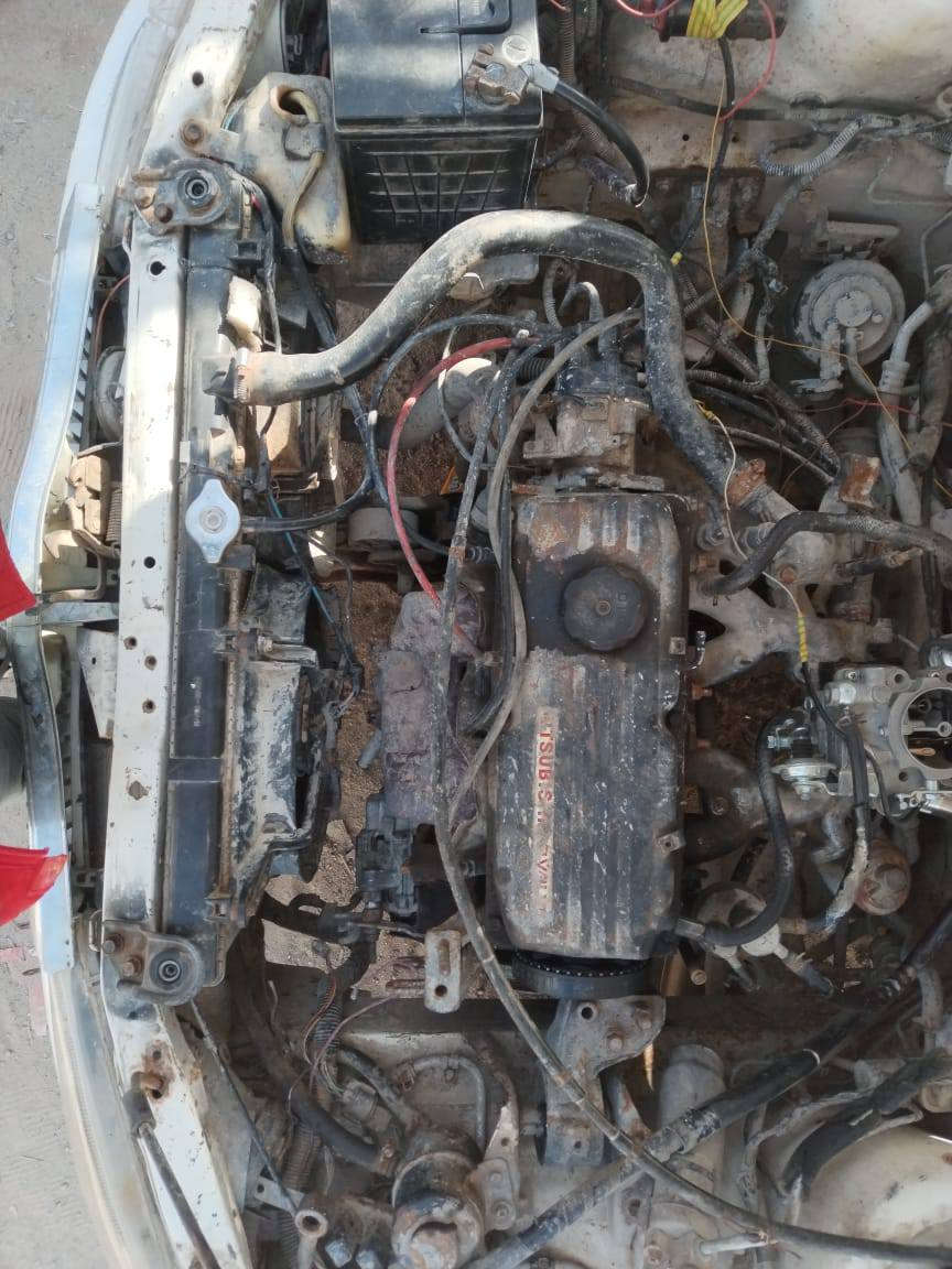 سلام عليكم بروتون 2002 سنويه كارتونيه
بدون راعي راعيه بناصرييه ماواصله محرك لا تنقيص ولا التبخير  بس الرابع يفلت بدي حلو كهربائيات شقاله حداديه مرتبه دواخل مرتبه بيع ومراوس بوتو 
السعر 11 رقمي واتساب وتصال 
المكان البصره الزبير دور الضباط 
***********
