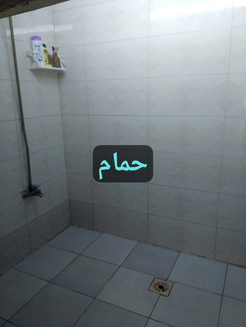 مكلف بلنشر بيت 🏘️للبيع. في منطقه الكرغواليه
 قريه ساده الصوافي يم مولده سيد خالد 
شارع تبليط.  ماي وكهرباء. نت ضوئي 
 مساحه 125 متر. واجهه 7. ونزال 18
مبني بلوك وكاشي طرمه سراميك.
استقبال وغرفه نوم ومبطخ وصحيات
وصاله. 
للتفاصيل اكثر اتصل ع الرقم 
***********
