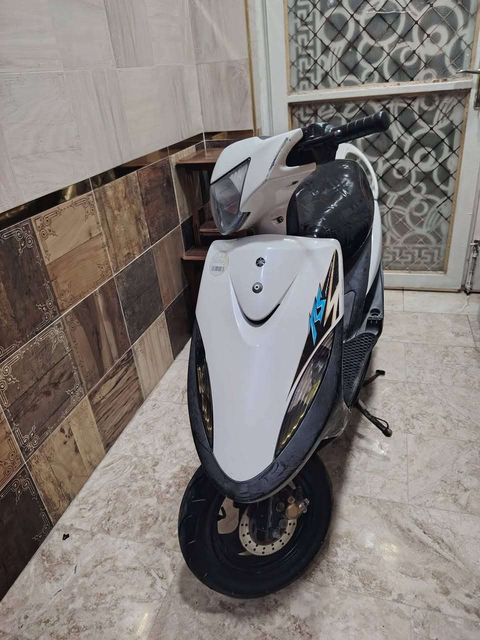 ماكس عدلة للبيع دراجة مكفولة من تاير للتاير كبالك مال جناي مامتعوبة بيهة وصل معرض ومنفيس  كفرات نضاف كلش ملحة دراجة مختمة كلهة تجي تفحص وتاخذ شلعة معدل طيران مكان حلة بجمجمة شراي يخابر ***********.
