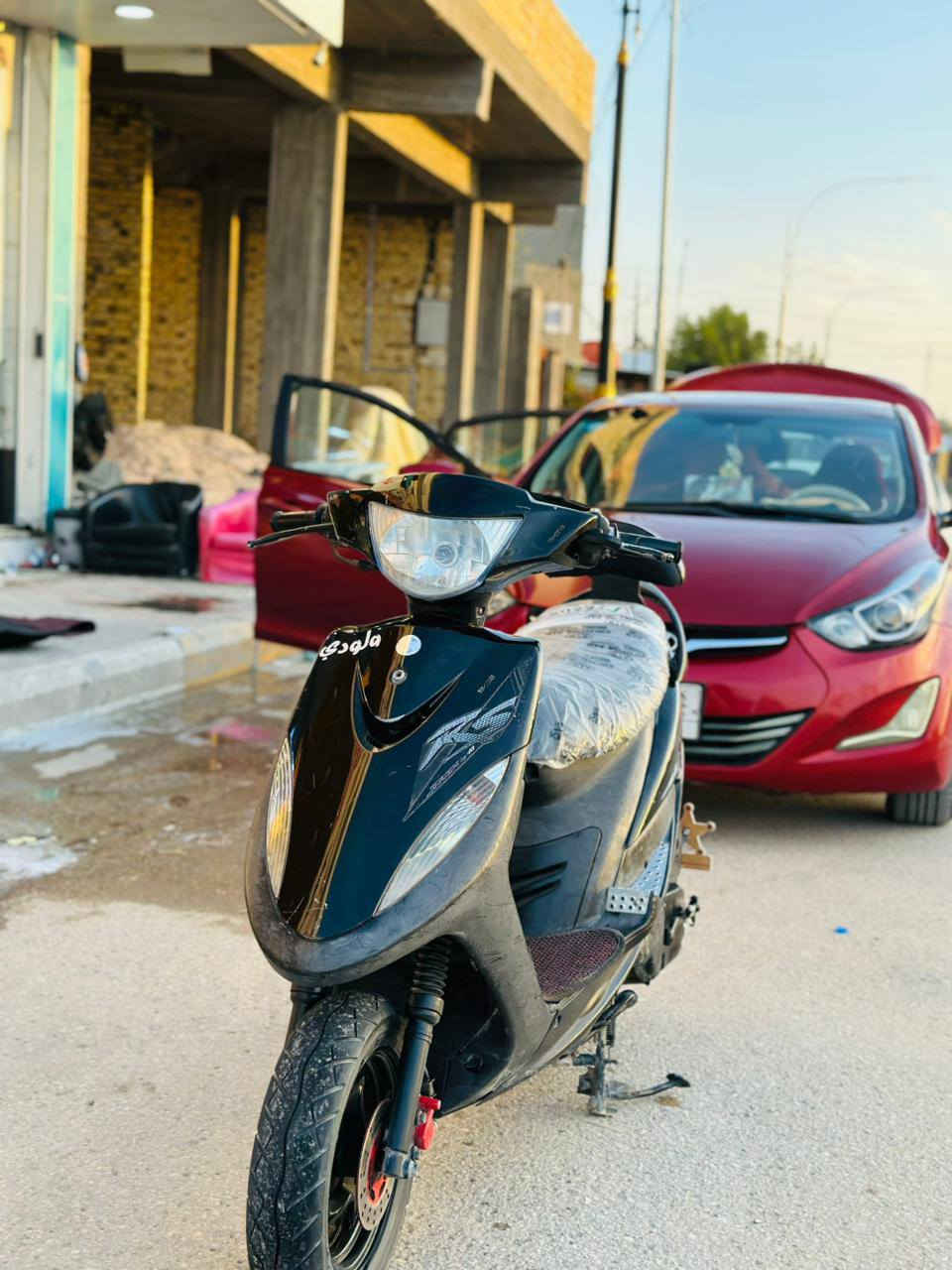 سلام عليكم دراجه ماكس عدله بلادي ما صار هواي من مطلعا من الوكيل دراجه كامله من كلشي سلف شاير هورن سكنات. حساسات لايت عداد وشوف عينك ***********
