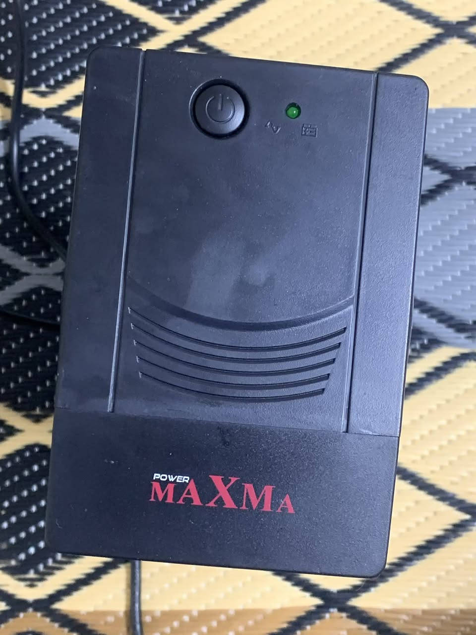 ups 850va
 للبيع مستعمل السعر 
30ويا التوصيل لجميع المحافظات العراق


**إذا كنت صاحب هذا الإعلان وتريد حذفه لأي سبب، رجاءا أرسل رسالة إلى الدعم الفني**