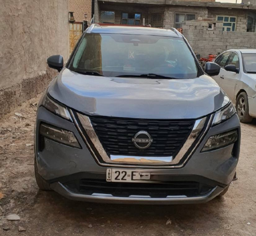 سلام عليكم
روج نيسان 2023 للبيع فقط فول مواصفات بدون ايرباك السعر 18 الف دولار مكاني الرمادي ماشية 30 الف 
***********
