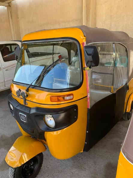 سلام عليكم تكتك للبيع موديل 21 رقم سنوية نضيفة شوفتك عينك شراي اتصال ع الرقم ***********
