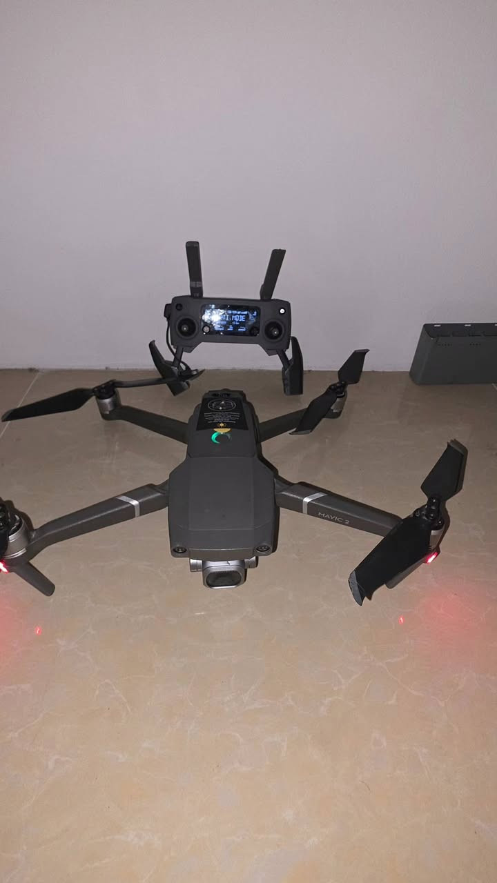 Dji Mavic 2 Pro 
750$ دولار
***********
***********
