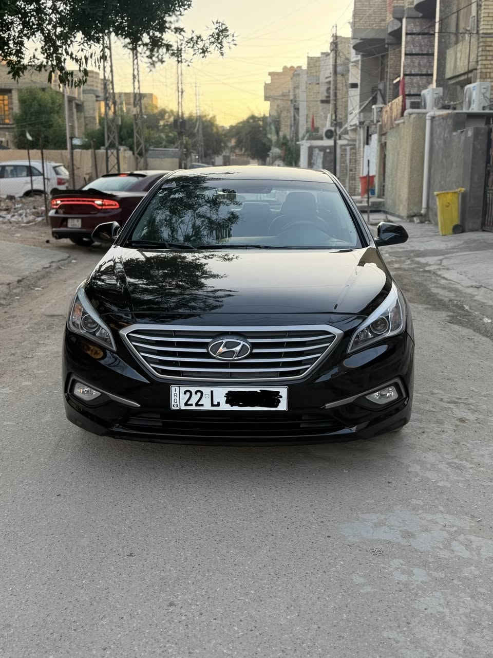 سلام عليكم سوناتا ١٧. أدوات كلك بيها كص دخول جديد بدهن كوريه خط واحد غاز مكفوله كير مكينه صدر جاهزه مابيها نقص برغي السعر ٥٨مكان بغداد 
***********
