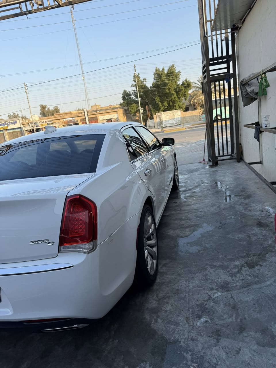 السلام عليكم
‏للبيع أوباما سي ‏16 معلايه 23
‏طبعا مواصفات ال سي معروفة راح اذكر المواصفات

‏ ‏تشغيل عن بعد

‏بانوراما

‏كشنات جلد داخل بيجي 

‏تدفئة تبريد بال كشنات 

‏تدفي ستيرن 

‏ ‏كير ماوس نظام سبورت 

‏ ويل 20 كروم

‏ ‏لا يت زينون عدسة

‏علماً أن السيارة وارد كندا حادث ‏جاملغ وبنيد

‏دور الخلفي بارد 

السيارة دخول جديد رقم بغداد دولي 

سنوية لل2031

السعر خاص 210 وبيه مجال 

السيارة مامشتغله خط

ملاحظة الكير والمكينة والحدادية كفالة 

السيارة باسمي تحويل ثاني يوم 

للاستفسار الاتصال على الرقم *********** مكان السيارة كربلاء
