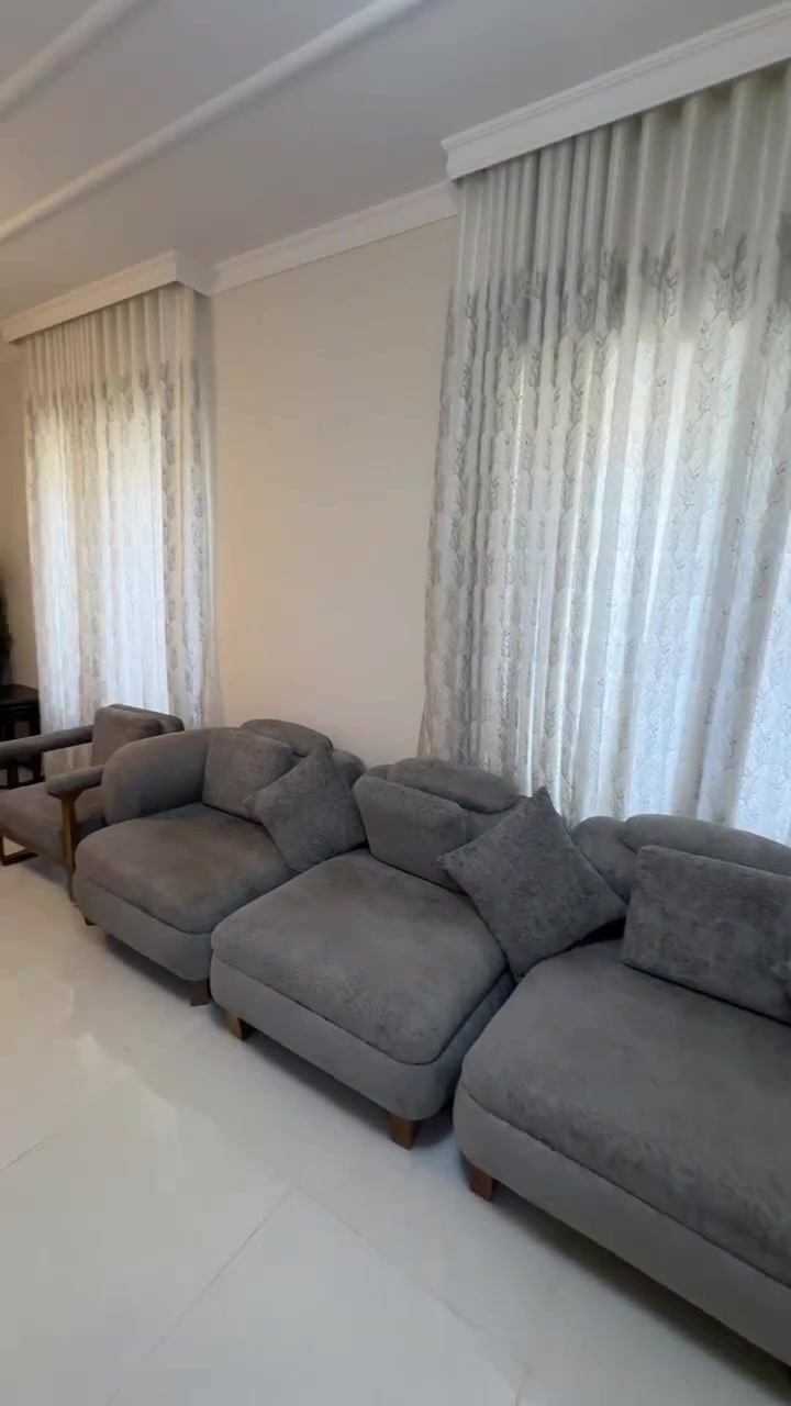 شقة للبيع
📌 الموقع: مجمع الوافي السكني – بغداد / التاجيات/ مجاور مرور التاجيات
🏠 المساحة: 141م² – الطابق الأول
🔸 نظام دوبلكس (طابقين)
🔸 الزون الاول بناية 12 موقع مميز جدا مقابل الحديقة  
التوزيع الداخلي:
الطابق الأرضي: صالة + مطبخ + مجموعة صحية
الطابق الاول: 3 غرف نوم + مخزن + مجموعة صحية
✨ مميزات البناء:
نظام (ICF) يوفر عزلاً حرارياً وصوتياً عالي الكفاءة
📅 مؤثثه بالكامل والاثاث درجى اولى 
💰عليه قرض مصرف عقاري 100 مليون القسط الشهري 550  الف
سند مستقل

☎️ للتواصل والاستفسار الاتصال : ***********
