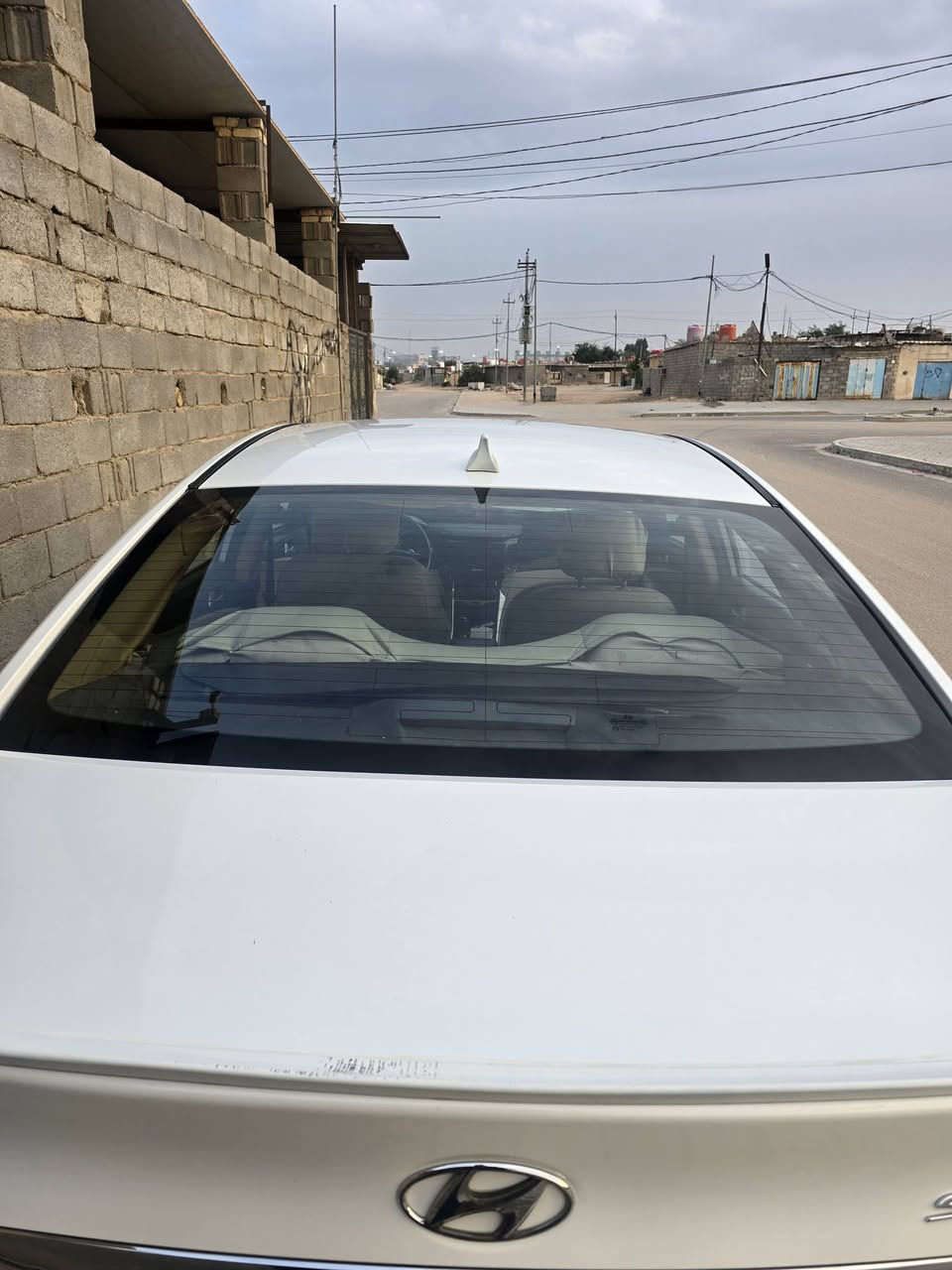 سلام عليكم سوناته مديل ١١خليجي مكفوله ضربه وصبغ بس بيها الهلالات معمره المكينه ٢٤٠٠ دوش السعر ١٢٠ وبيها مجال ***********
