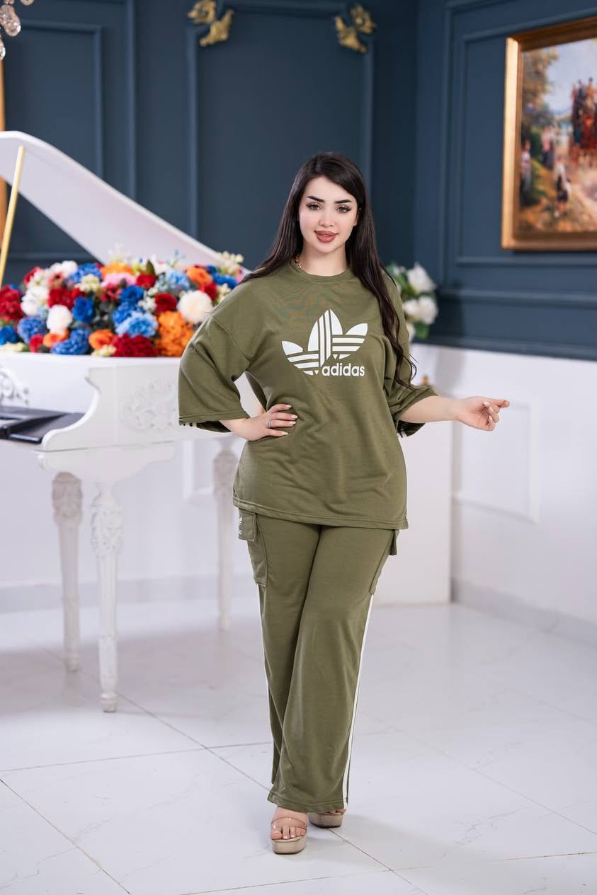 تراك نسائي رياضي 🏃‍♀️ هيف ✨

خامة قطن ليكرا 2 خيط، فحص ✅

الأحجام: L, XL, 2XL, 3XL 📏

الدرزن: 120 ألف 💰 

سعر القطعة مفردة: 15 آلاف 🏷️

توصيل لجميع المحافظات 🚚📦


**إذا كنت صاحب هذا الإعلان وتريد حذفه لأي سبب، رجاءا أرسل رسالة إلى الدعم الفني**