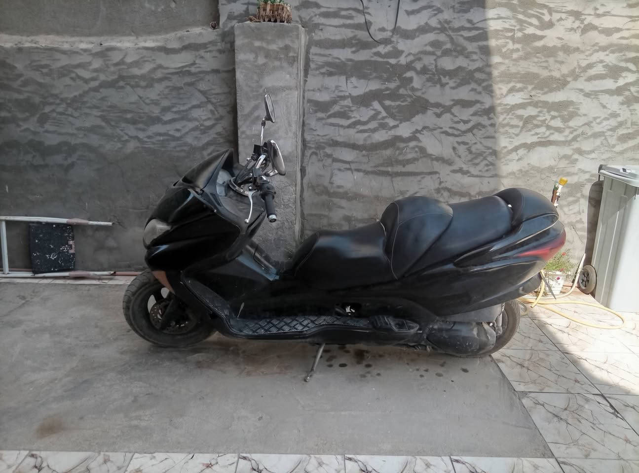 فورزه صفر 8
للبيع شغاله جيده جدا 
محتاج فقط قايش 
كفراتها جيده 
مكينه جيده جدا 
سعرها 500
مركز بابل قرب الآثار 
***********
