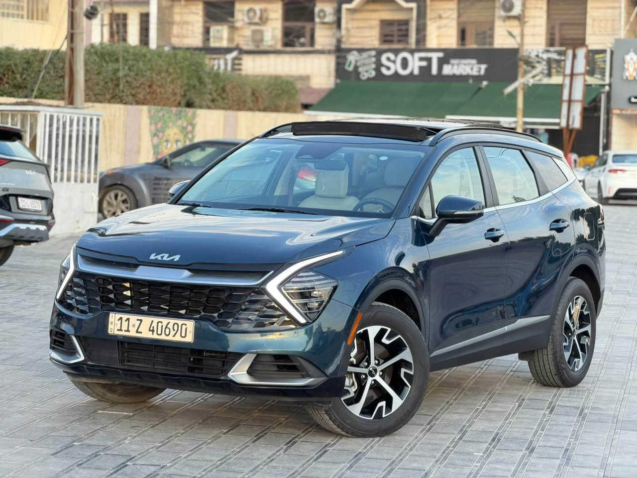 ﷽
السلام عليكم سبورتج 2025  EX هايبرد  وارد امريكي 

حجم المكينه : 1600 تيوبو + نظام هايبرد     

             ماشيه : 1700 ميل   

           الايرباك : دركه فقط 

الضرر : صبغ جاملغ وباب يمنه فقط 

 

           

#المواصفات

1. شاشه كبيره

2. بصمه

3. شحن وايرليس

4.تشغيل عن بعد 

5. كامرا

6. رادارات جانبيه

7. رادار امامي

8. لايتات لد 

9. بكلايت لد 

10. كشنات جلد ابيض

11.هيترات بالكشنات

12. ويل كب 

13.اشاير بالمري

14.كيجات دجيتل 

15. قطعتين تبريد 

16. تبريد بيانو 

17. تحكم 

18. نظام سبورت ايكو عادي

19. فور ويل 4x4

20.ايقاف ذاتي اوتو ستوب

21.حساسات خلفيه

22. اوتو هولد 

23. نظام منحدرات 

24. كشن السايق كهرباء

25. بنوراما

 

السعر : 218$ و بيه مجال للطيبين

تفاصيل اكثر هذا رقمي *********** تحياتي 

مكاني بغداد الزعفرانيه بغداد, العراق
