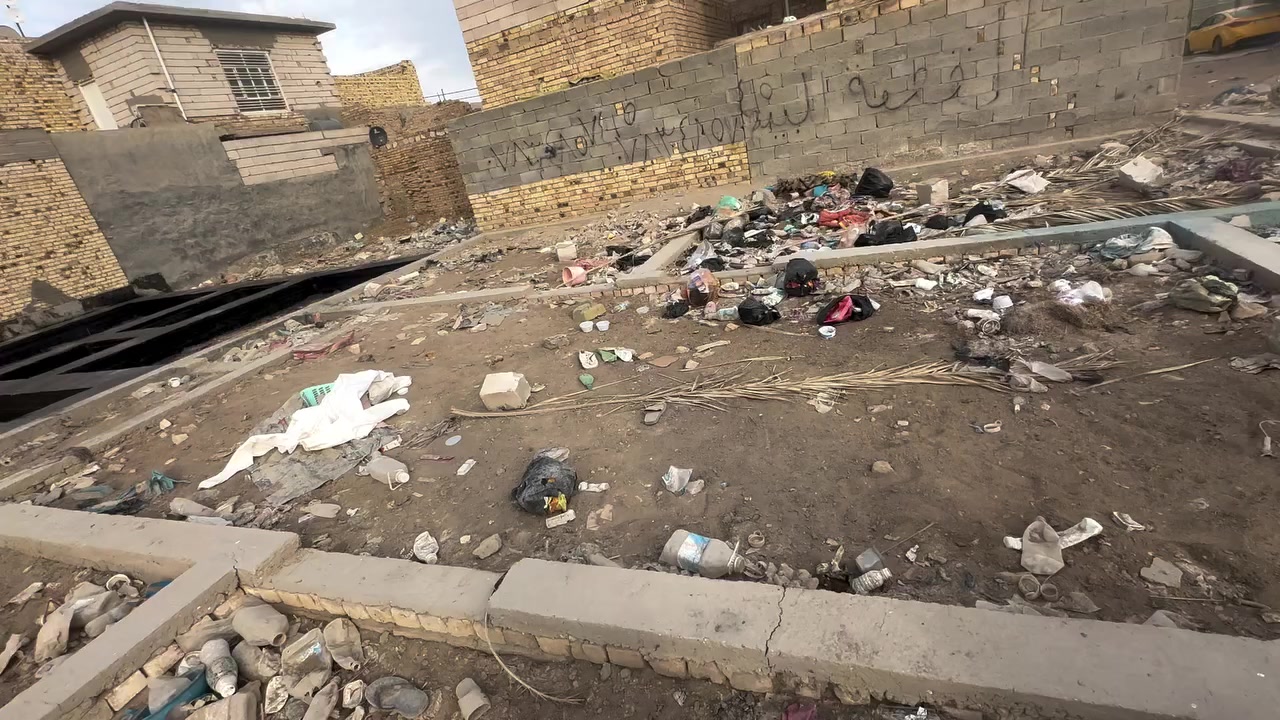 السلام عليكم
عرصة للبيع دولان طابو صرف شارع ٣٠ قرب المستوصف قرب المدرسة الحديدية على الشارع والشارع تبليط ومتوفرة بي جميع الخدمات المساحة ١١٠ السعر ٣٠ وبيها مجال بسيط للشراي ***********
