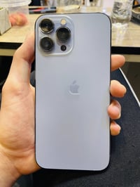 ايفون 13 برو ماكس  السعة 128  البطاريه 76 اصلي  الجهاز دبل سيم za الجه...