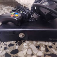 اكس بوكس 360 جهاز شغال وبي 153 لعبة وياه يده وحدة و محولة جهاز جهاز صا...