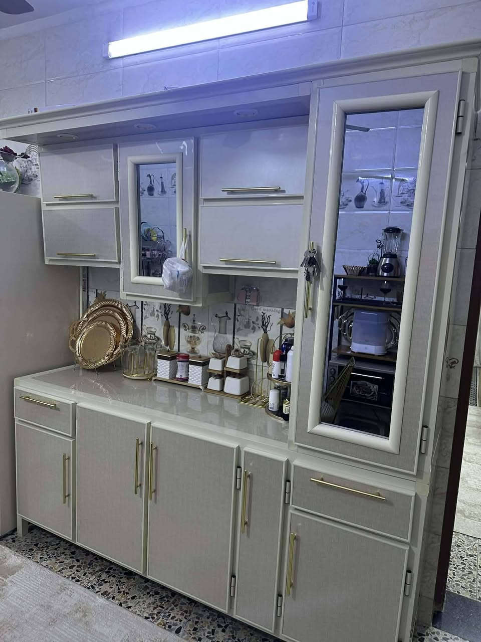 كاونتر مع سنك مترتين ونص سعره ٤٠٠ وبي مجال قفل ٣٧٥ مع ثريات جدد اثنيهم ١٠٠ بس الشراي يراسلني رجاءاً مكانهم بغداد حي الإعلام


**إذا كنت صاحب هذا الإعلان وتريد حذفه لأي سبب، رجاءا أرسل رسالة إلى الدعم الفني**